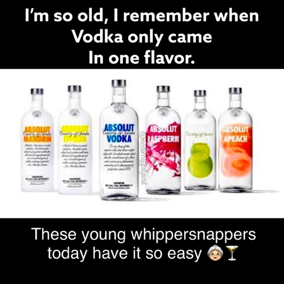 Powder Room Vanity Boudoir Jewelry Accessories - Picture 8 of 16